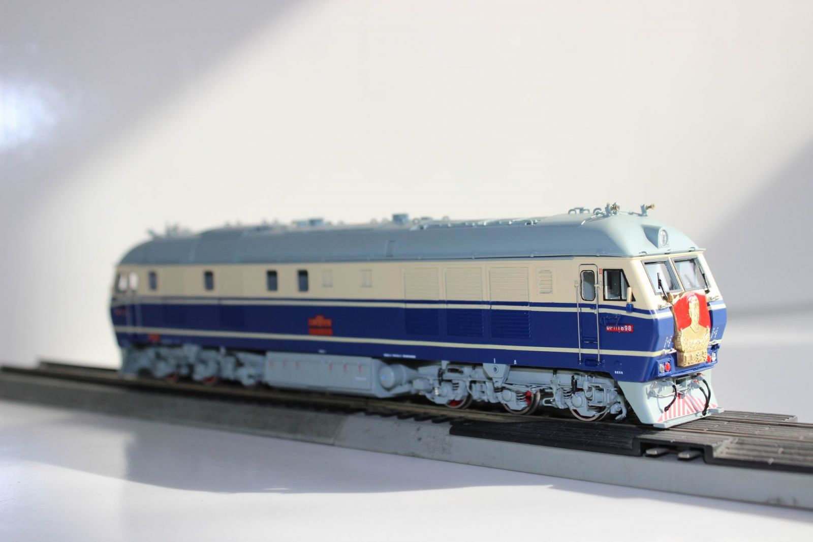 HO Scale Chinese DF11